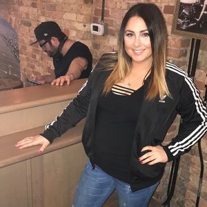 Meet your Posher, Andrea